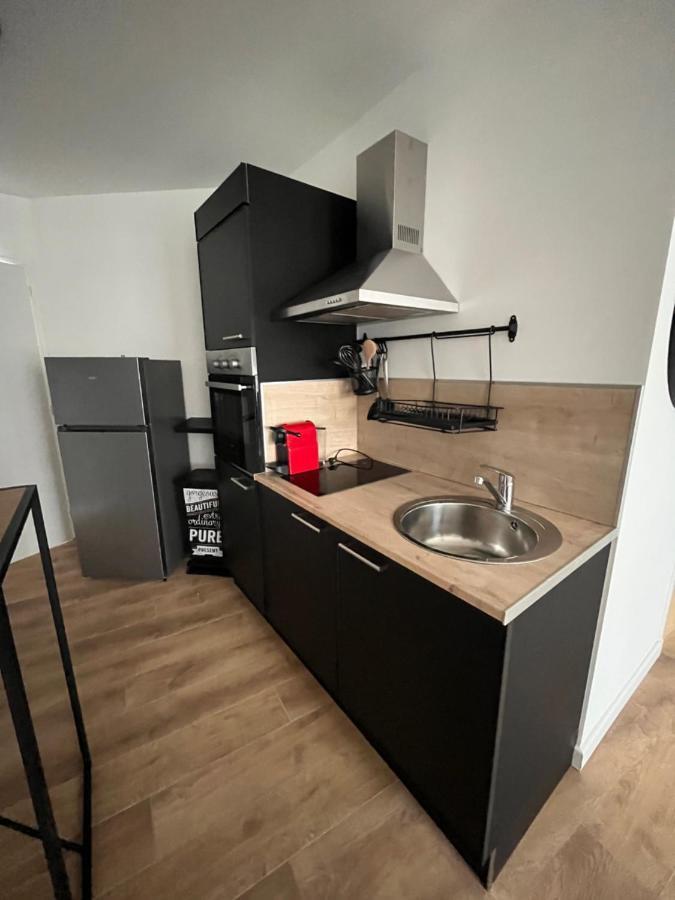 Apartamento Voyage En Duplex En Hyper Centre Valenciennes Exterior foto