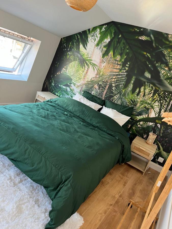 Apartamento Voyage En Duplex En Hyper Centre Valenciennes Exterior foto